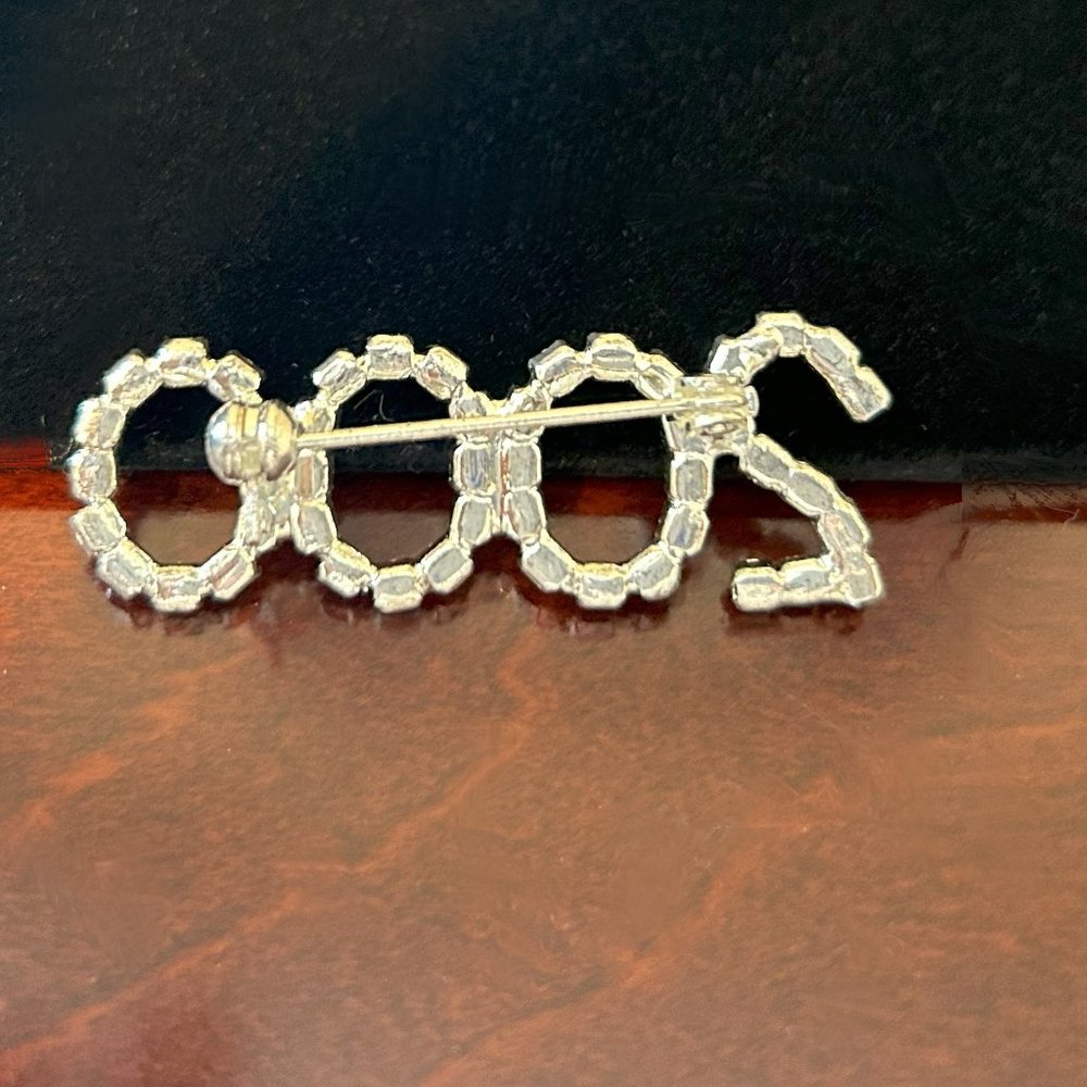 Millennial 2000 Brooch Pin - Picture 2 of 3